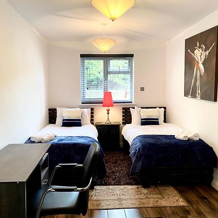 5 Bedroom Bungalow Ascot Racecourse Eksteriør bilde